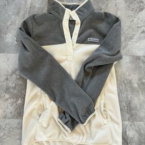 Quarter snap pullover